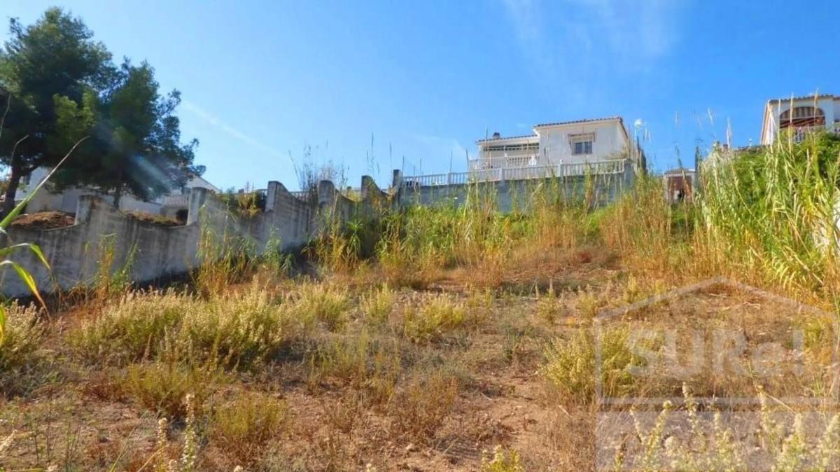 Terreno en venta en Nerja, Malaga photo 1