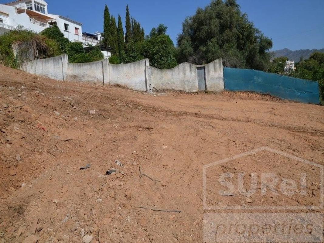 Terreno en venta en Nerja, Malaga photo 2