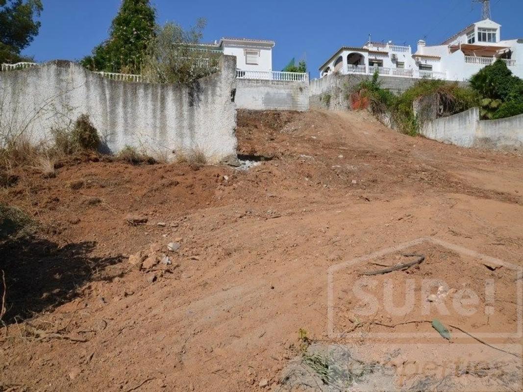Terreno en venta en Nerja, Malaga photo 3