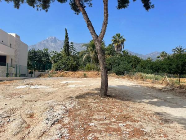 Terreno en Barrio Sierra Blanca photo 1