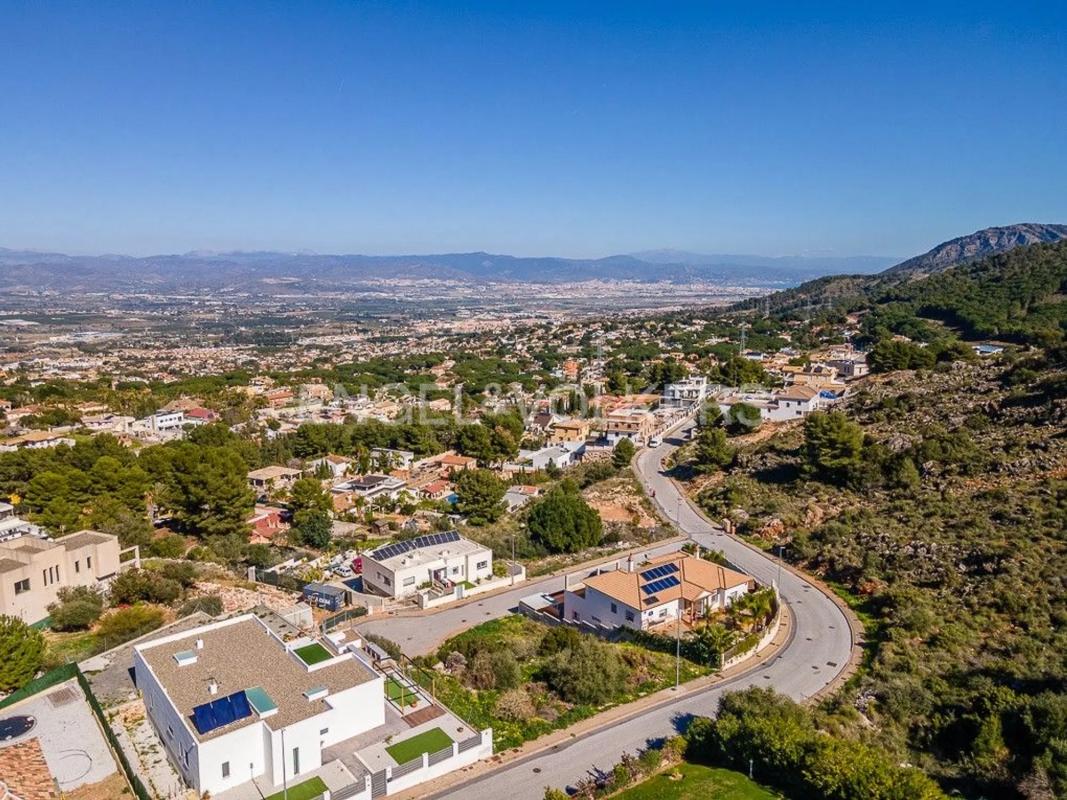 Land for sale in Alhaurín de la Torre, Malaga photo 2