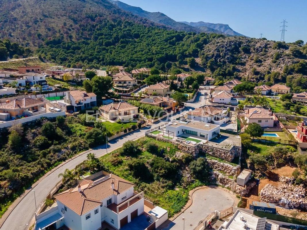 Land for sale in Alhaurín de la Torre, Malaga photo 4