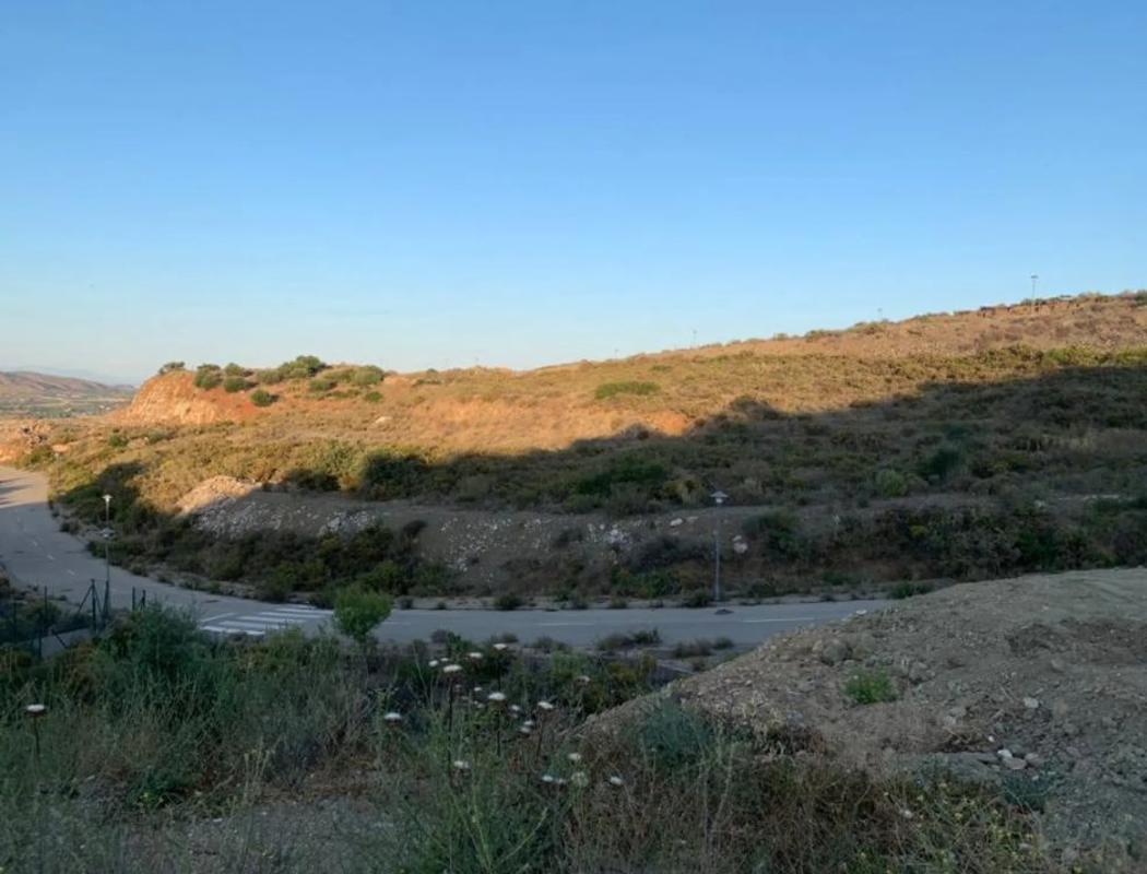 Terreno en venta en Alhaurín el Grande, Malaga photo 2