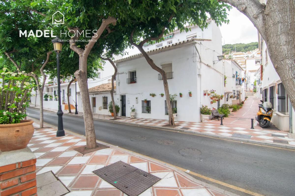 Terreno en venta en Benalmádena, Malaga photo 3