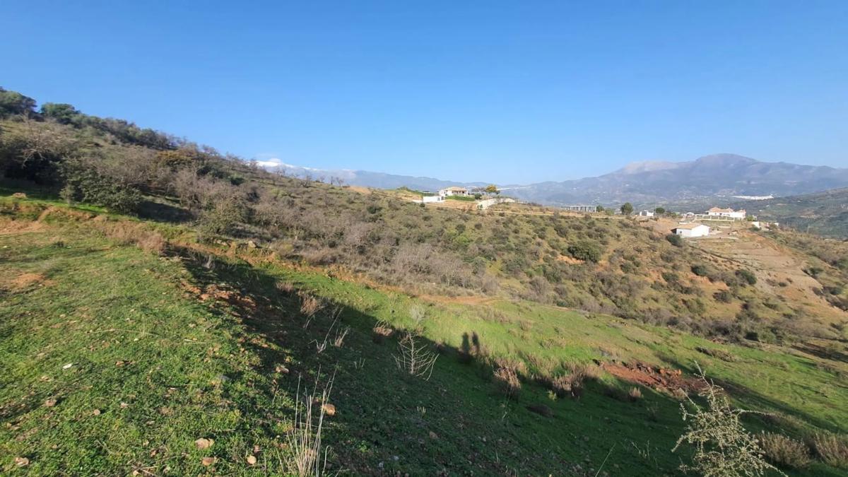Działka na sprzedaż w Guaro, Malaga photo 2
