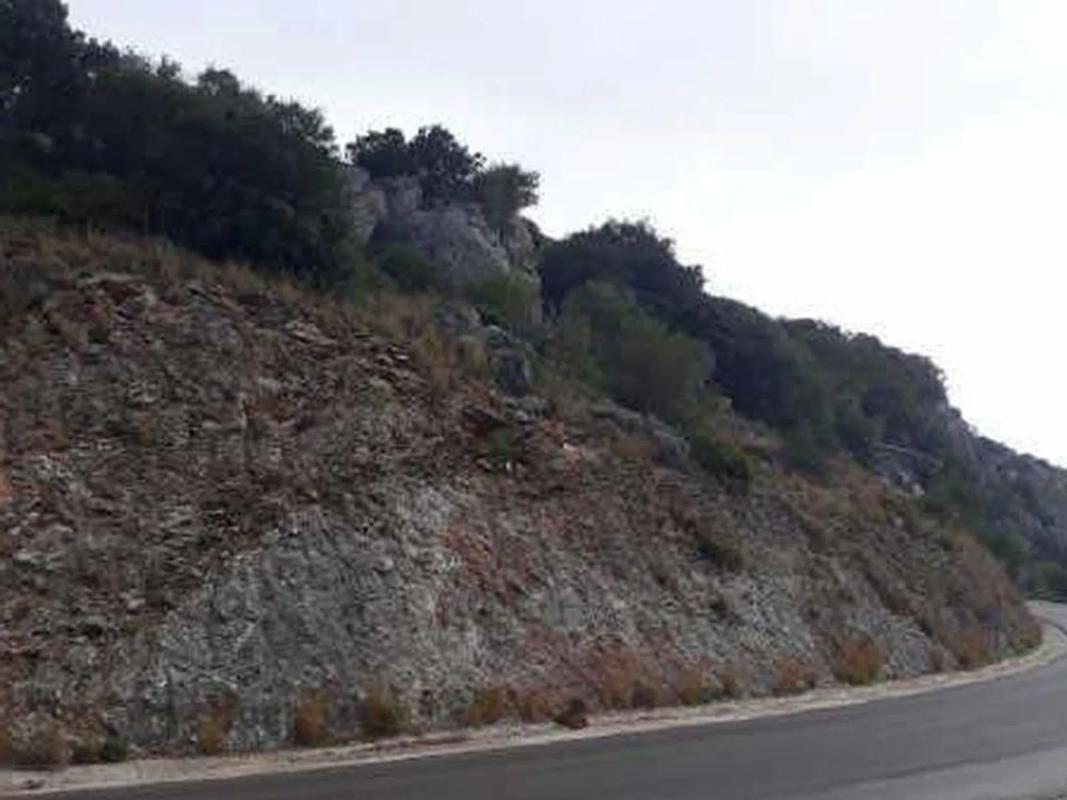 Terreno en venta en Benaojan, Malaga photo 2