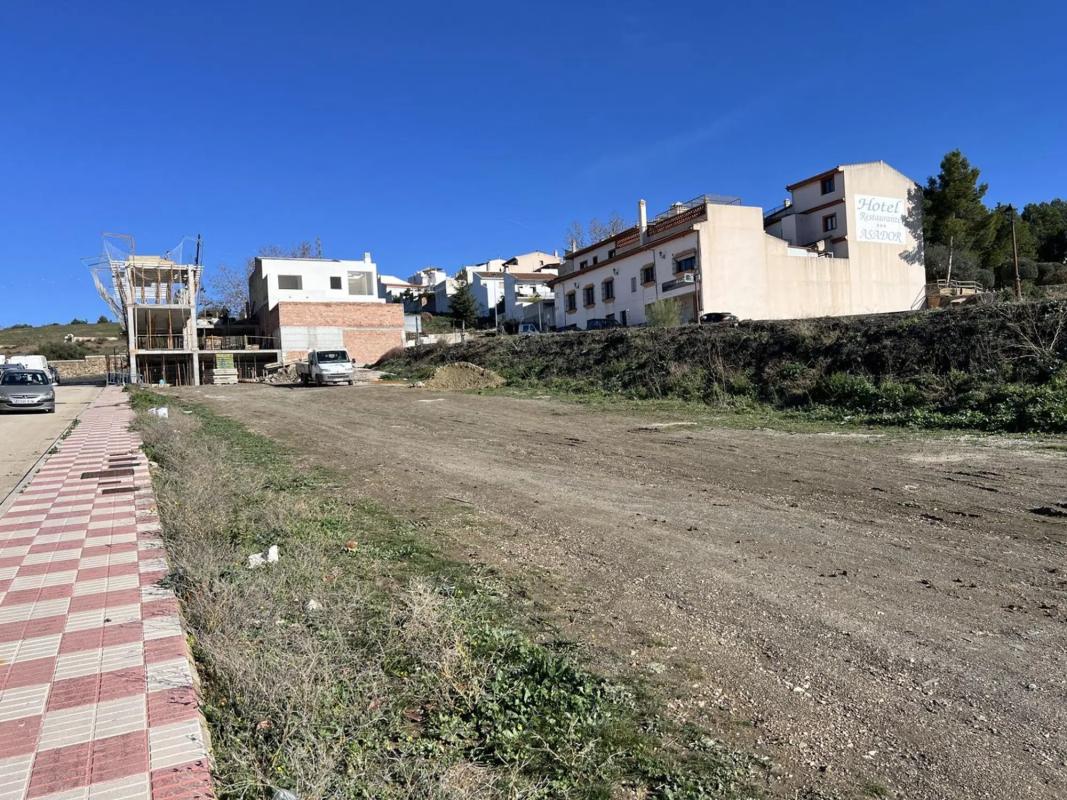 Działka na sprzedaż w Kolmenar, Malaga photo 1