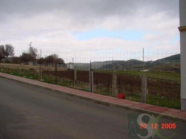Terreno en calle Vicente Aleixandre photo 2