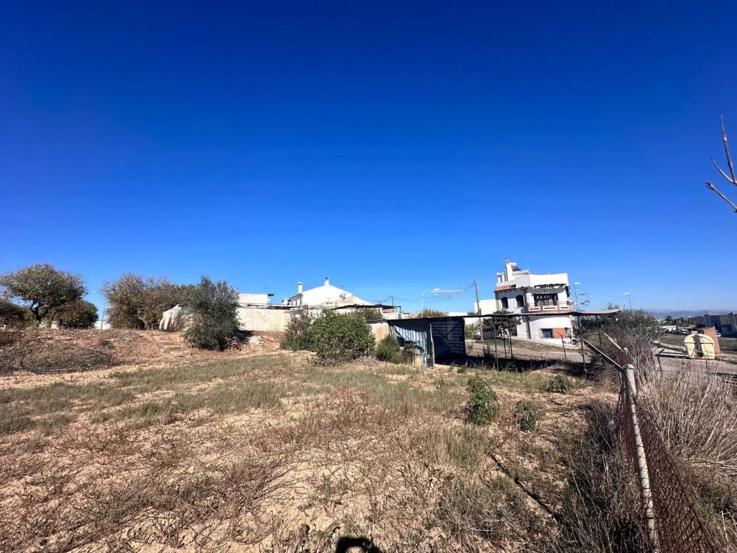 Terreno en venta en Alhaurín de la Torre, Malaga photo 1