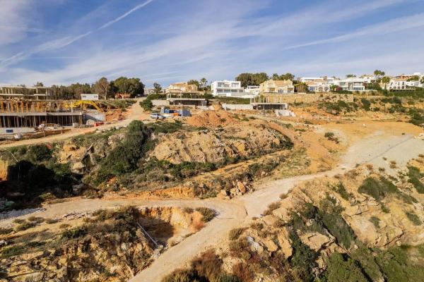 Terreno en calle Tubalitas photo 1