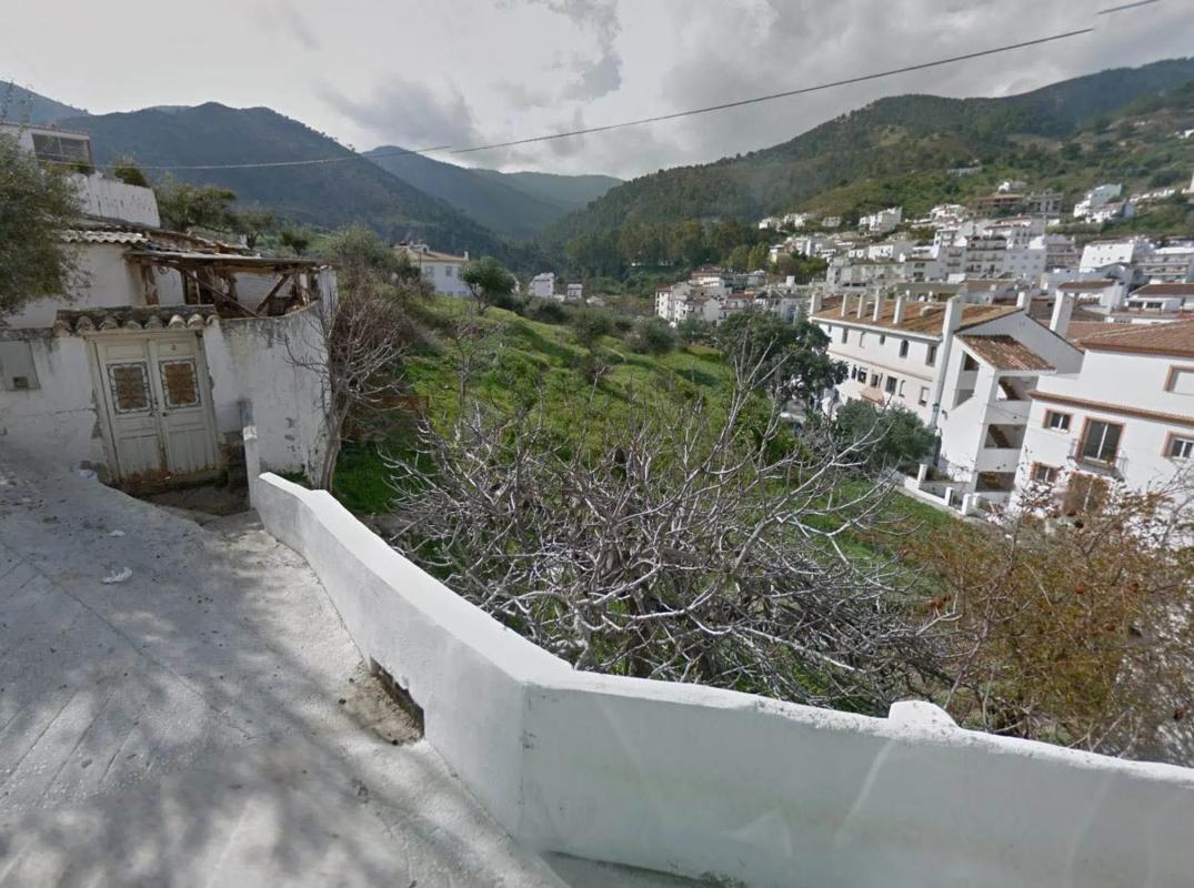 Terreno en venta en Tolox, Malaga photo 4