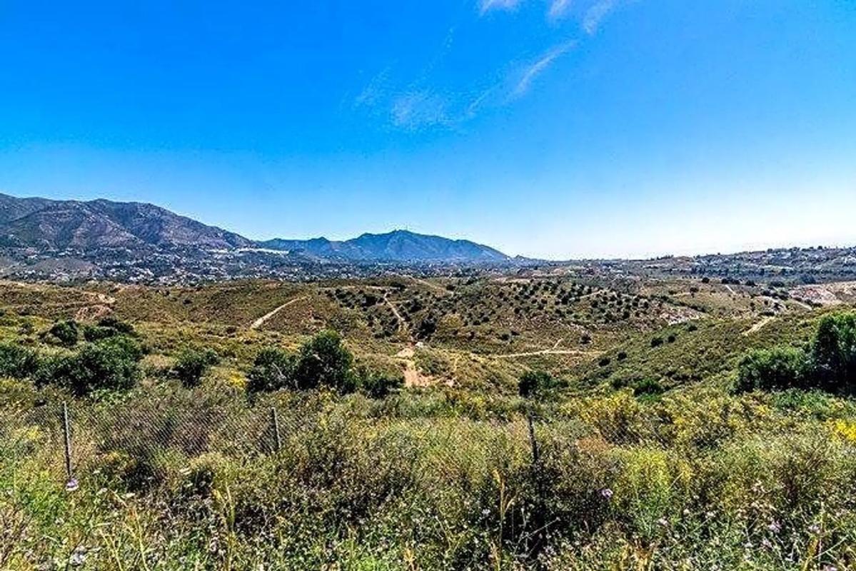 Terreno en venta en Mijas, Malaga photo 3