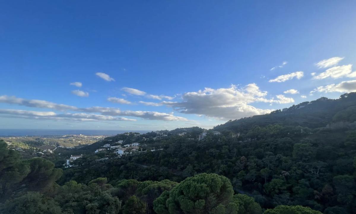 Działka na sprzedaż w Benahavís, Malaga photo 4