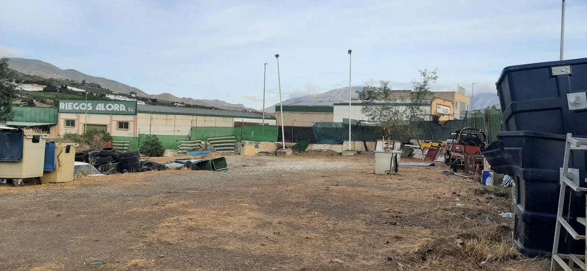 Terreno en venta en Alora, Malaga photo 3