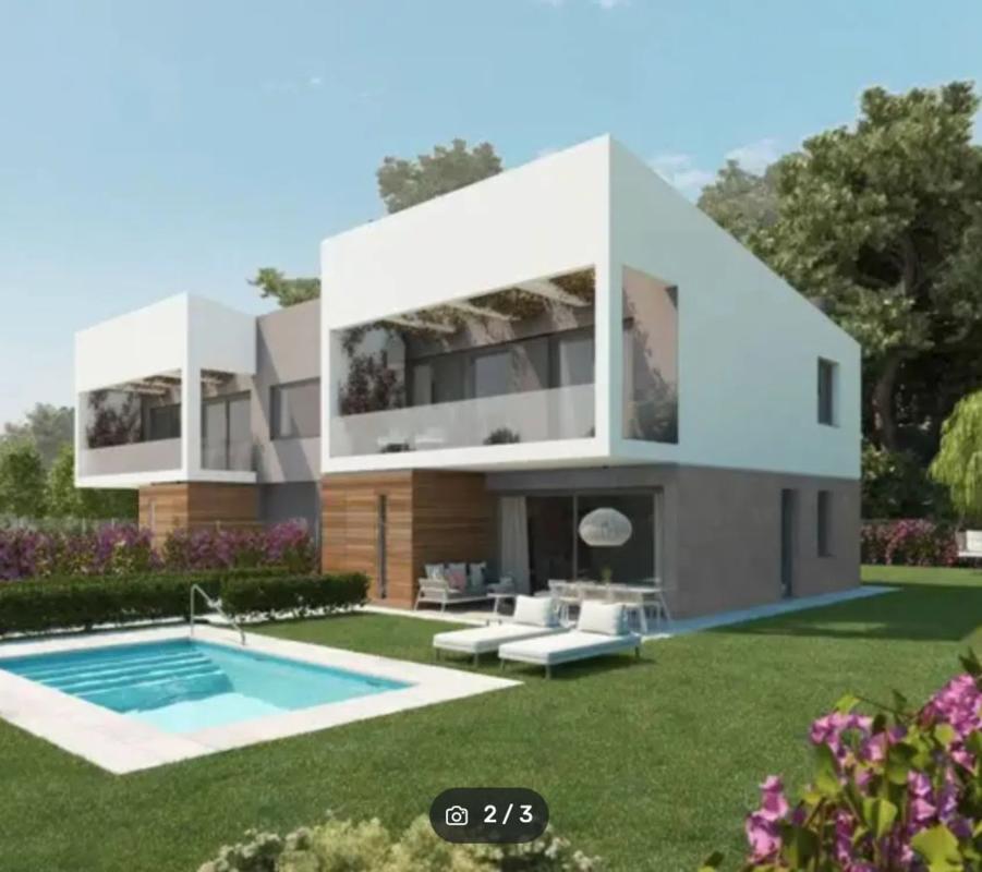 Terreno en venta en Alhaurín de la Torre, Malaga photo 1