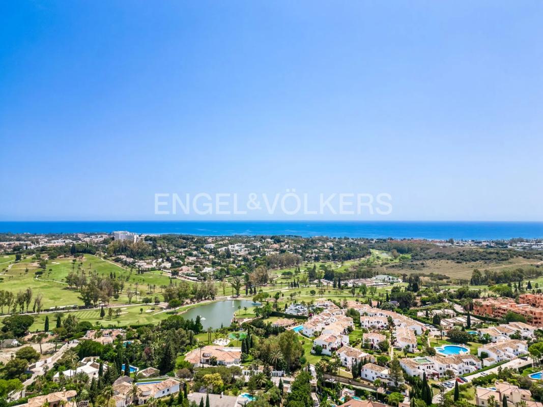 Terreno en venta en Benahavís, Malaga photo 3