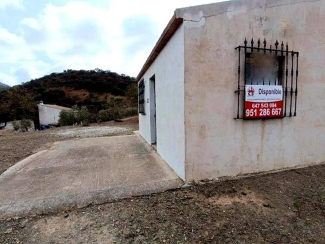 Terreno en venta en Casabermeja, Malaga photo 2