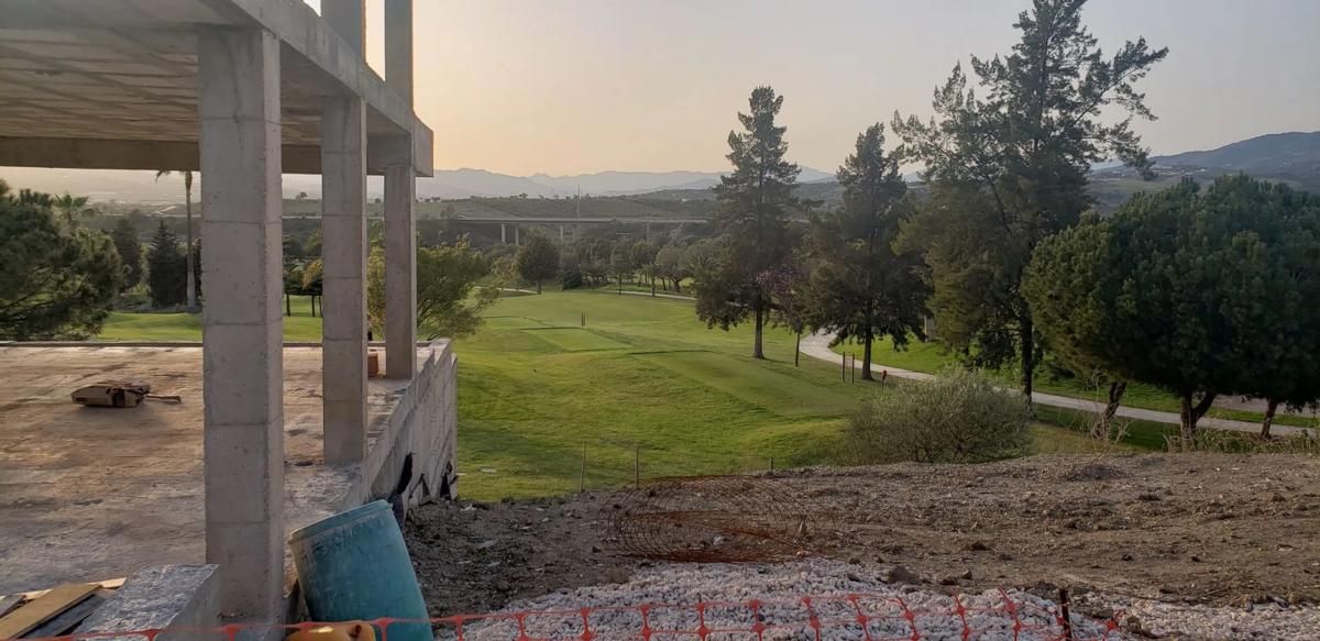 Terreno en venta en Caleta de Velez, Malaga photo 1