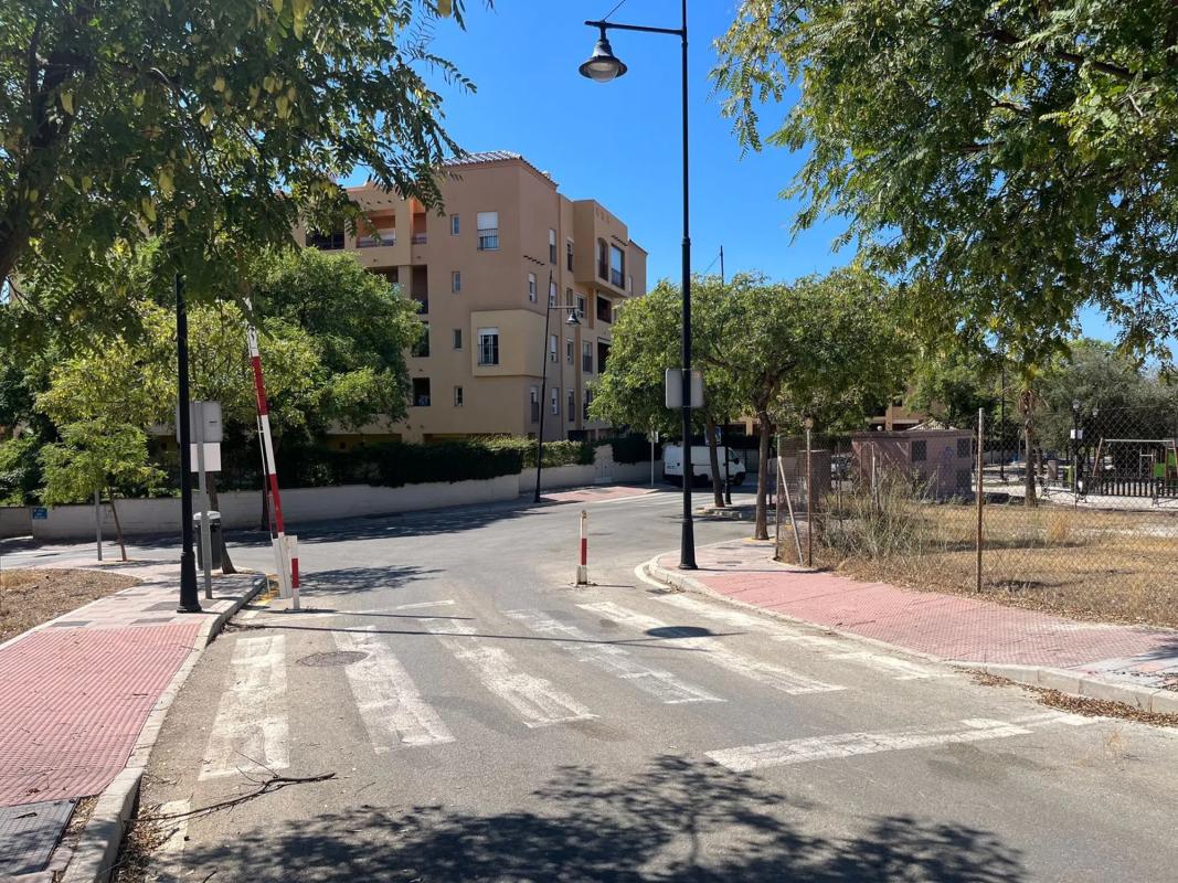 Terreno en venta en Fuengirola, Malaga photo 2