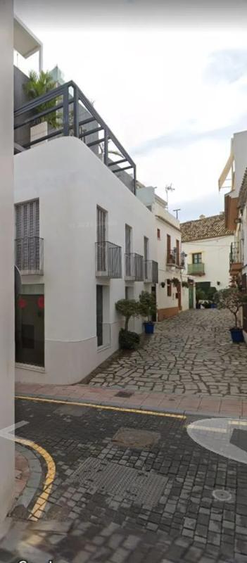 Terreno en venta en Estepona, Malaga photo 1