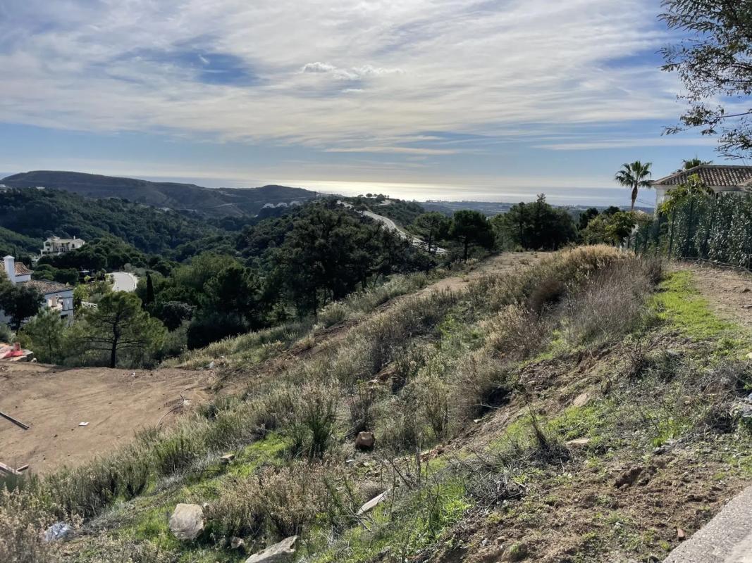 Terreno en venta en Benahavís, Malaga photo 4
