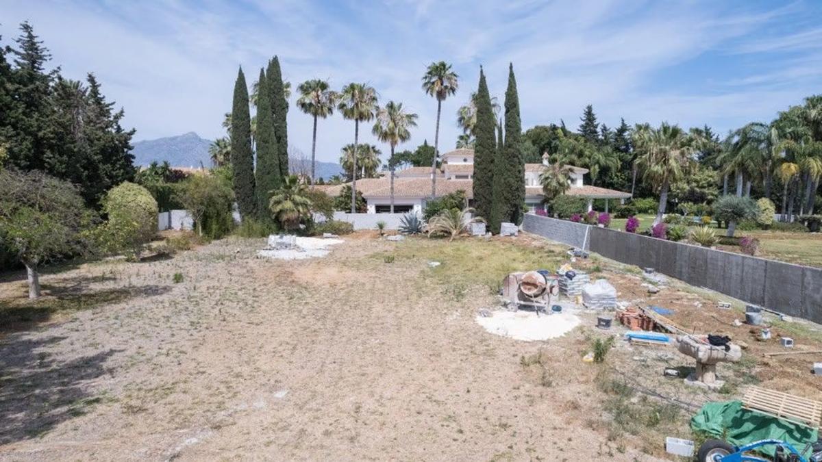 Terreno en venta en Marbella, Malaga photo 4