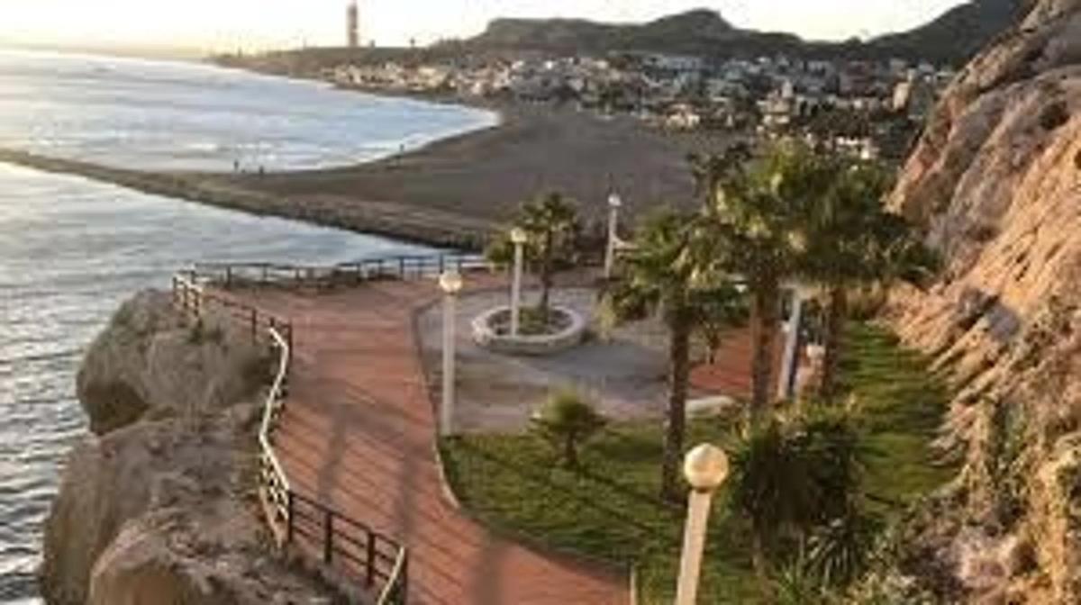 Działka na sprzedaż w Rincón de la Victoria, Malaga photo 5