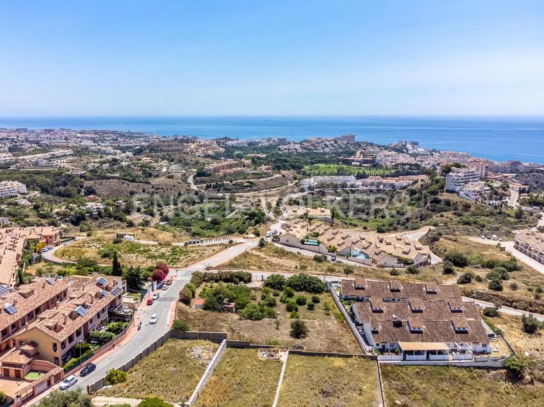 Terreno en venta en Benalmádena, Malaga photo 5