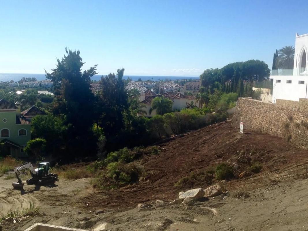 Terreno en venta en Benahavís, Malaga photo 4