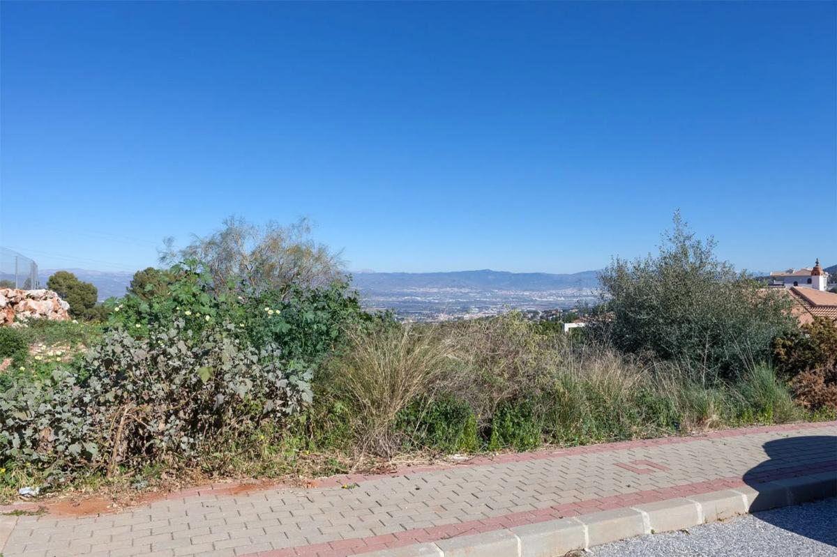 Terreno en venta en Alhaurín de la Torre, Malaga photo 3