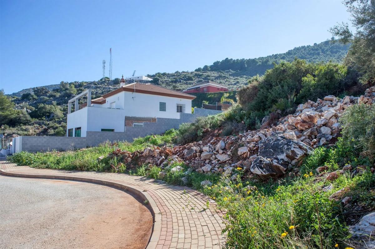 Terreno en venta en Alhaurín de la Torre, Malaga photo 5
