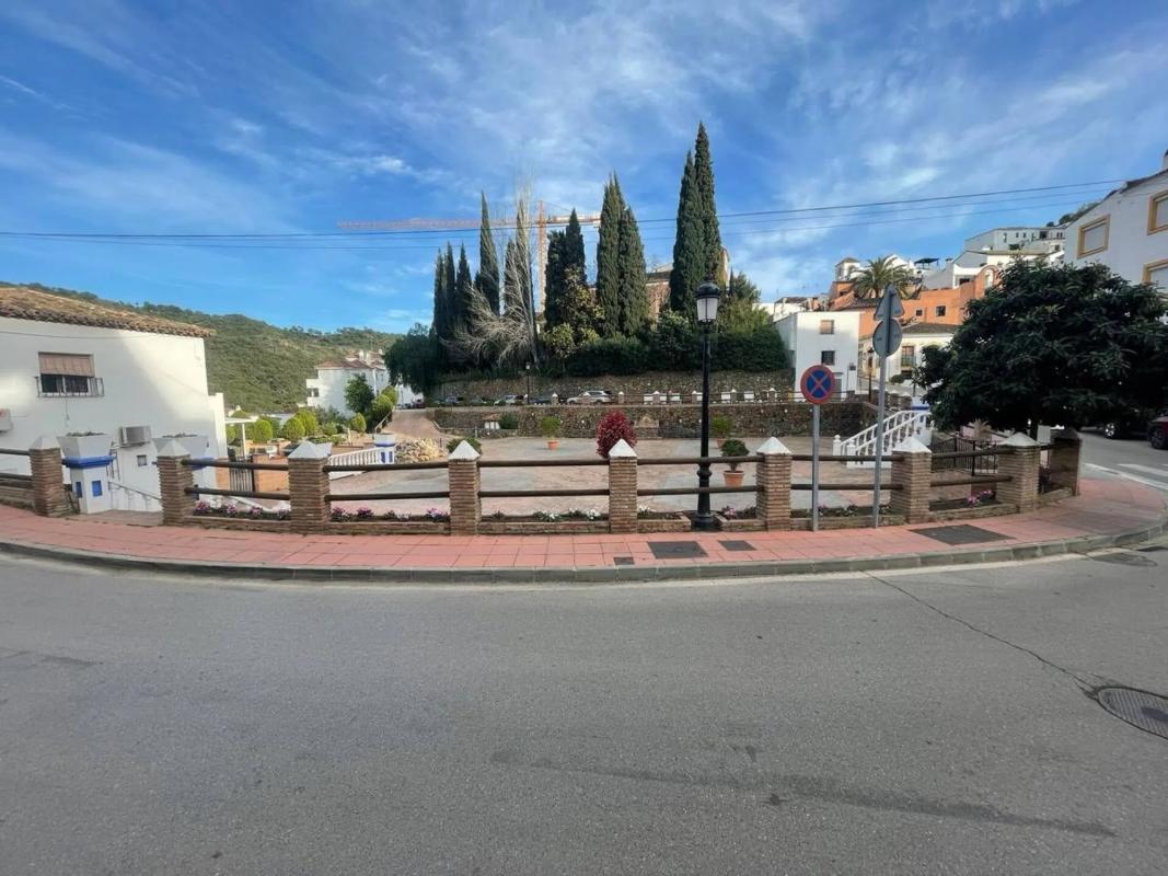 Terreno en venta en Benahavís, Malaga photo 4