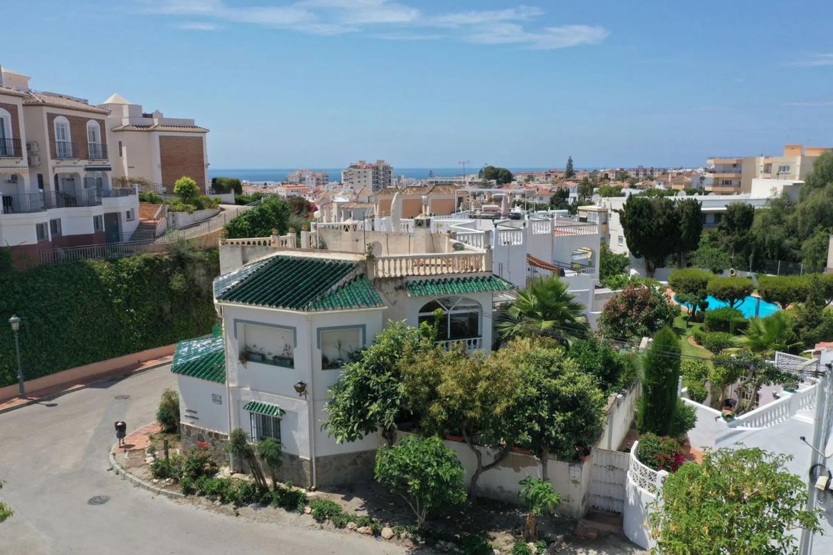 Działka na sprzedaż w Nerja, Malaga photo 1
