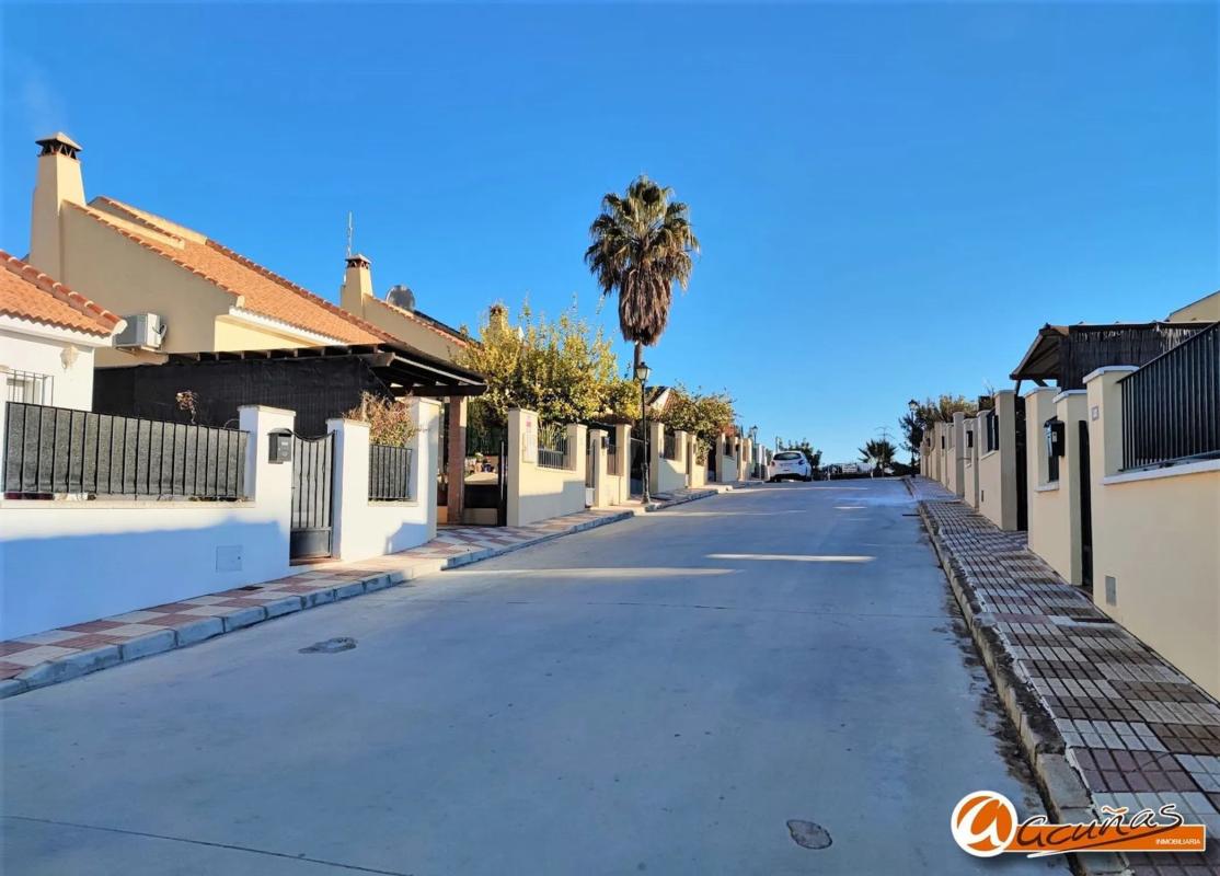 Terreno en venta en Fuente de Piedra, Malaga photo 4