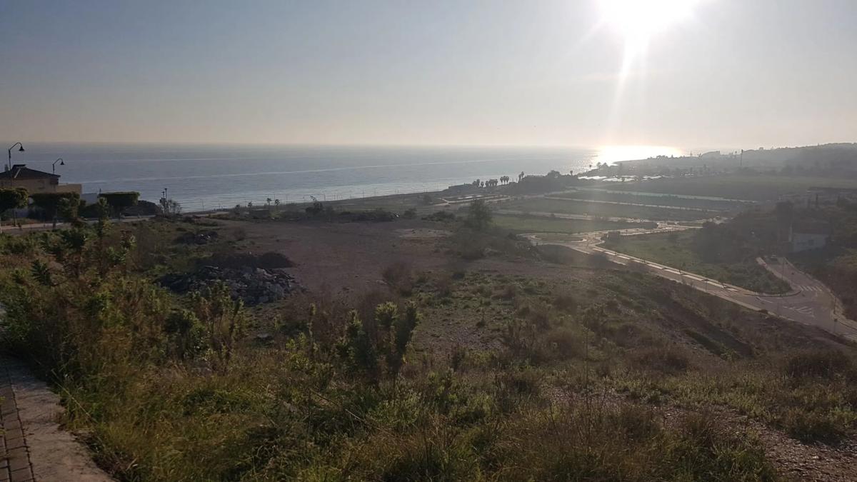 Terreno en venta en Almayate Bajo, Malaga photo 2