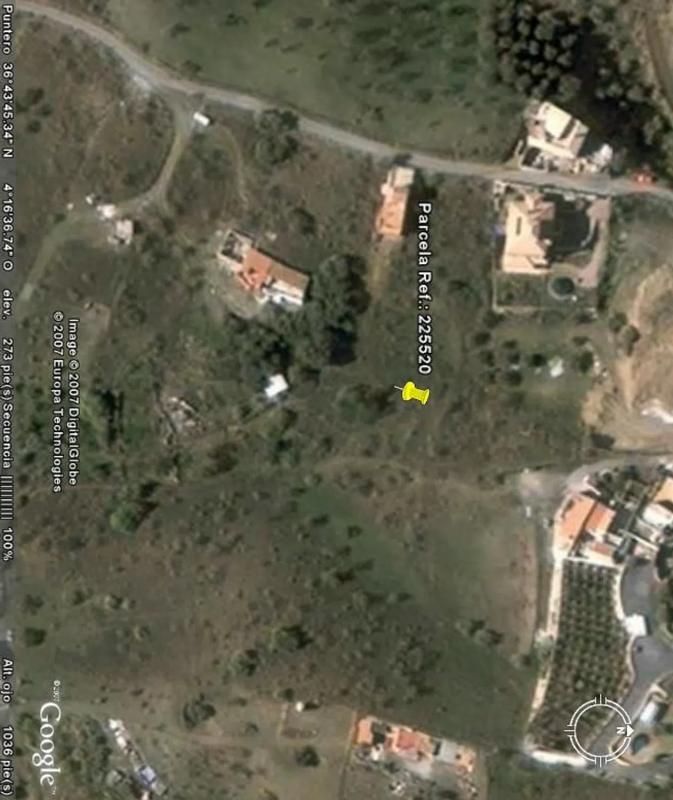 Terreno en venta en Rincón de la Victoria, Malaga photo 2