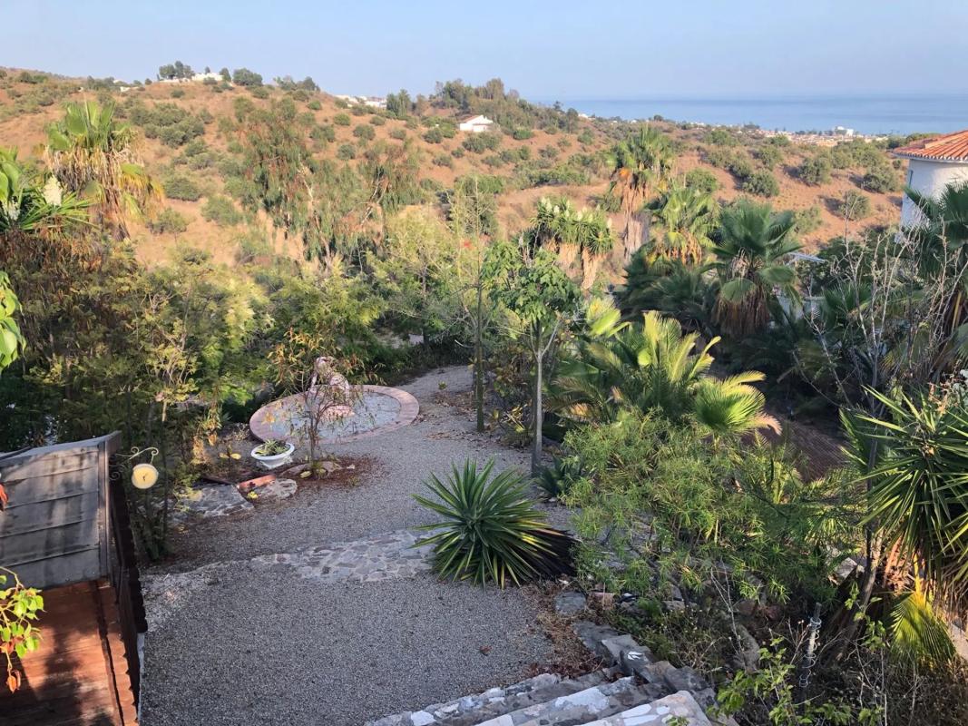 Land for sale in Rincón de la Victoria, Malaga photo 1