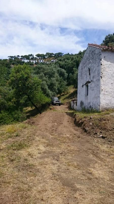 Terreno en venta en Genalguacil, Malaga photo 1