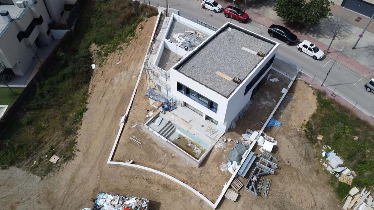 Sale of independent chalet in Calle Ernest Lluch, 3, Teià
 plan 2