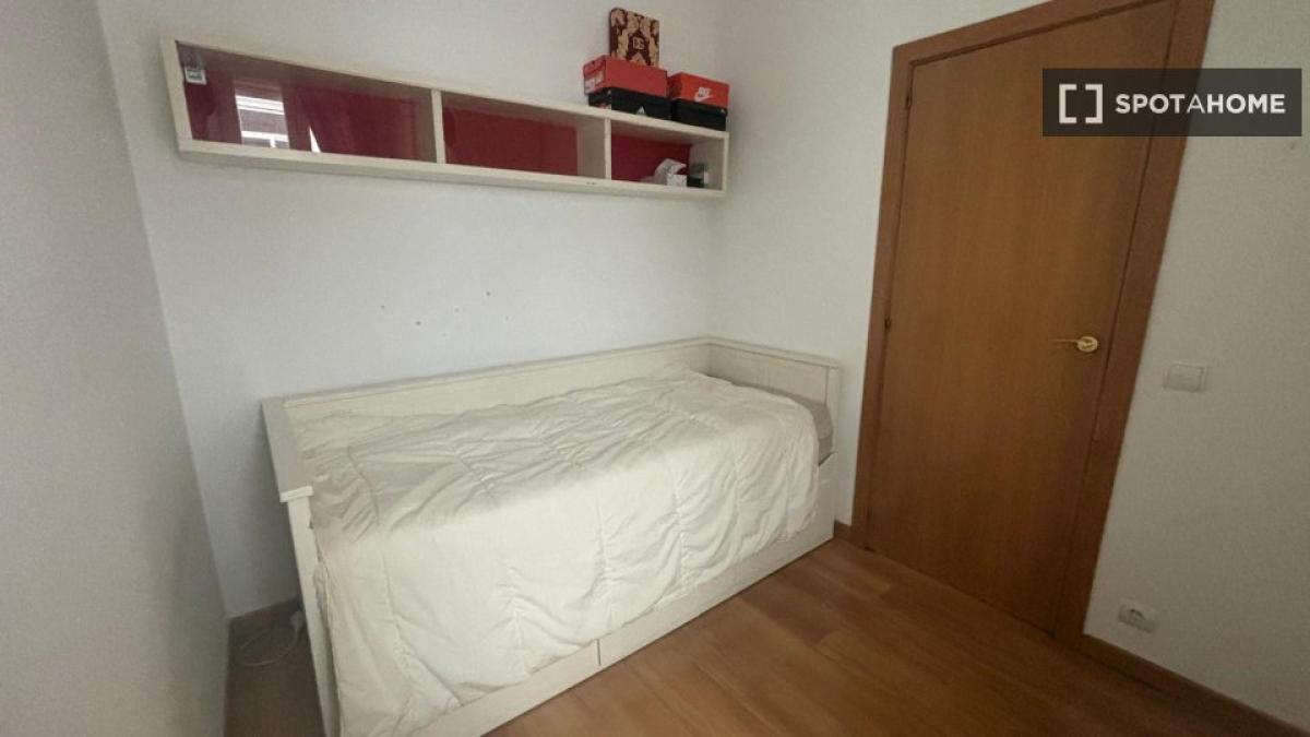 Properties for sale and rent in Spain photo 1
