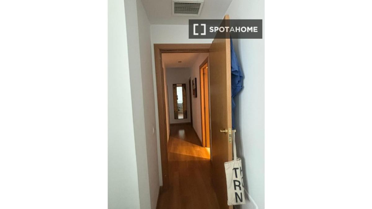 Properties for sale and rent in Spain photo 3