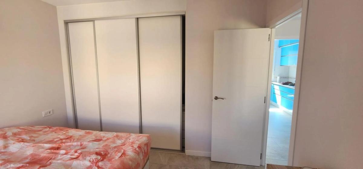 Продажа квартиры на Calle Francisco Carratalá Cernuda, Аликанте / Алакант
 photo 5