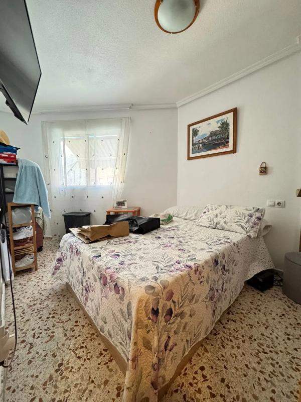 Продажа квартиры на Calle D'Antonio Trueba, Аликанте / Алакант
photo 5