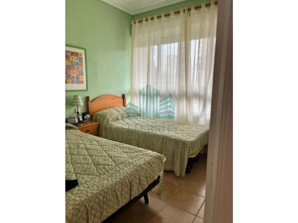Квартира на продажу на  Barrio Playa de San Juan, Аликанте / Алакант photo 2