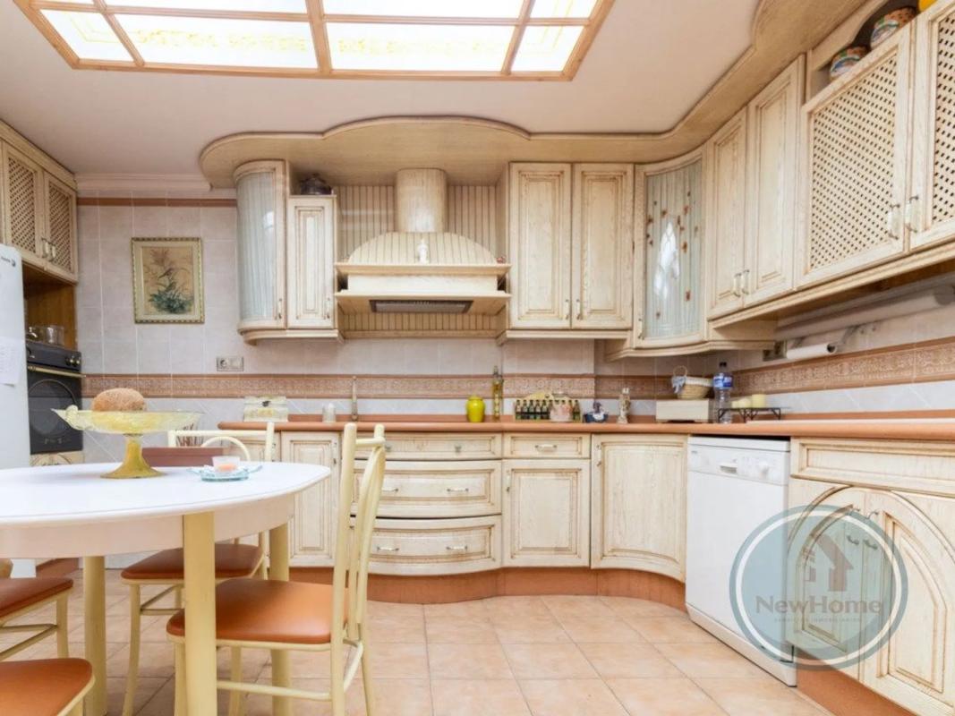 Properties for sale and rent in Spain photo 5