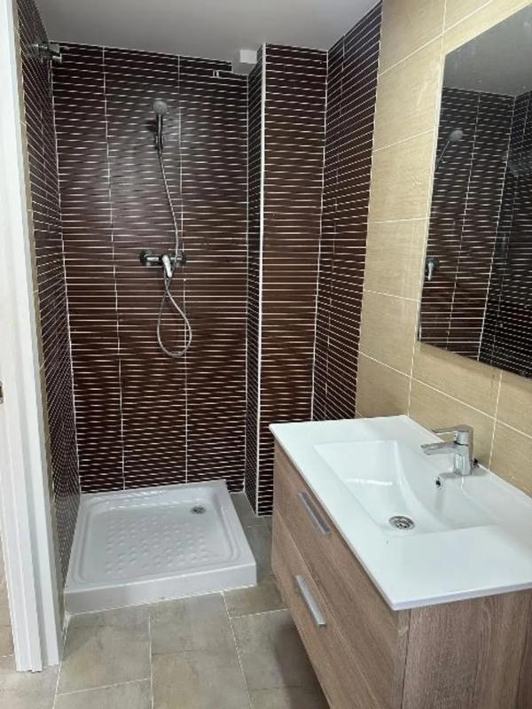 Sale of apartment in Calle del Pla de Sarrió, El Campello
photo 2
