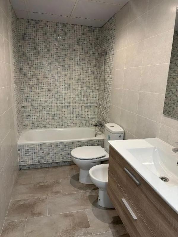 Sale of apartment in Calle del Pla de Sarrió, El Campello
photo 3