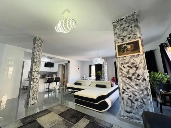 Apartment for sale in Calle Travessia, Novelda photo 1