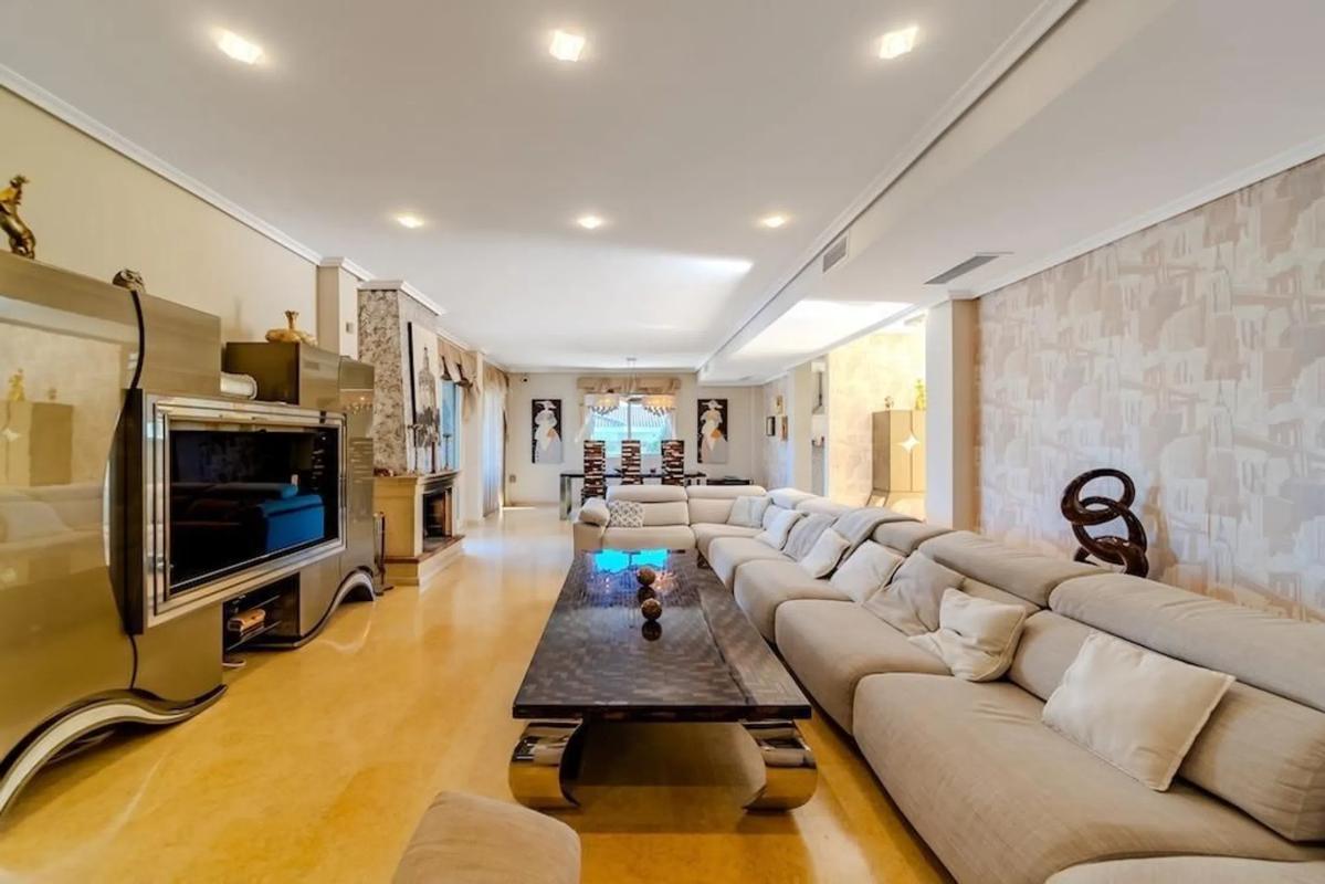 Properties for sale and rent in Spain photo 4
