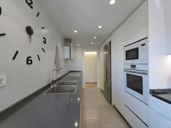 Пентхаус на продажу в  Calle del Notario Salvador Montesinos Bonet, Аликанте / Алакант photo 2